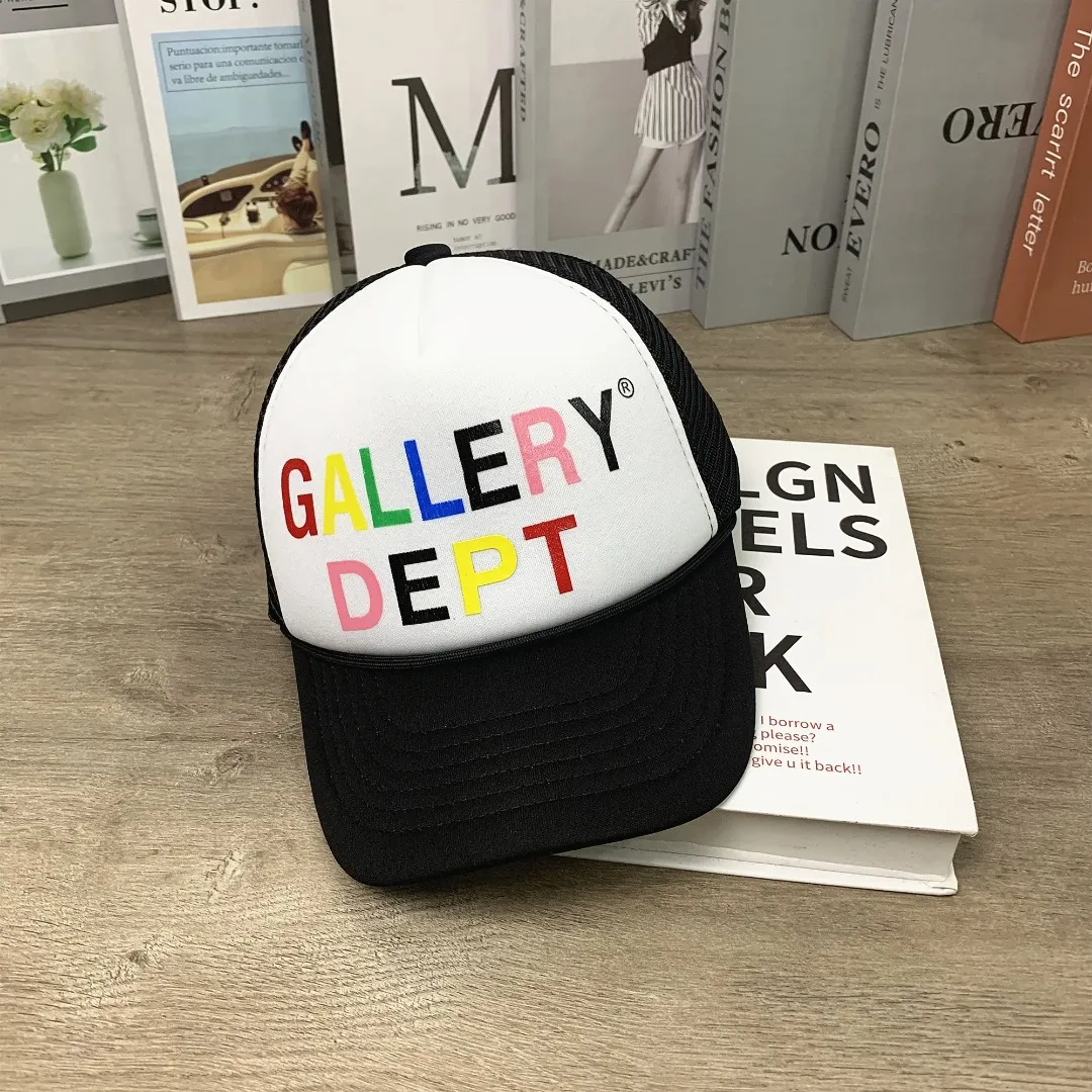 Non-returnable, non-exchangeable 9739#P76#GALLERY DEPT Color-printed mesh baseball cap for men and women, versatile hat with a face, little couple hat# Adjustable Color: White